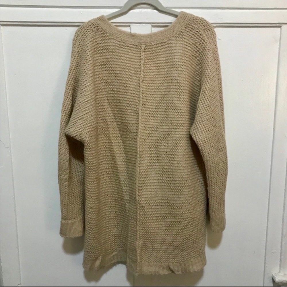 Free People Oversized V-Neck Sweater Large - Picture 3 of 5